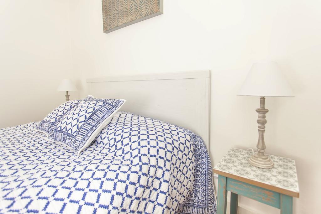 Lovelystay - Cosy Bairro Alto Duplex リスボン エクステリア 写真