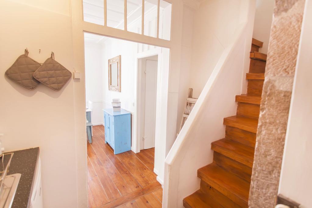 Lovelystay - Cosy Bairro Alto Duplex リスボン エクステリア 写真